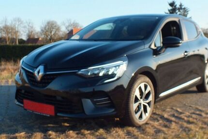 Renault Clio 9.995 km 16.699 &euro; Lauenburg/-Elbe 21481