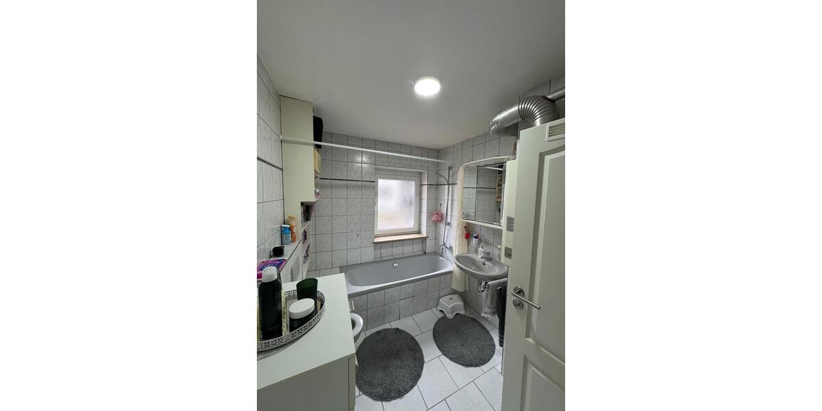 Etagenwohnung Waldkraiburg - 2 Zimmer, 57 m&sup2;, 660&euro; | Angebot:26531540
