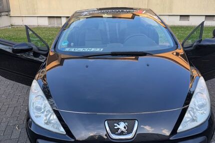 Peugeot 307 99.127 km 3.500 &euro; Leverkusen 51371