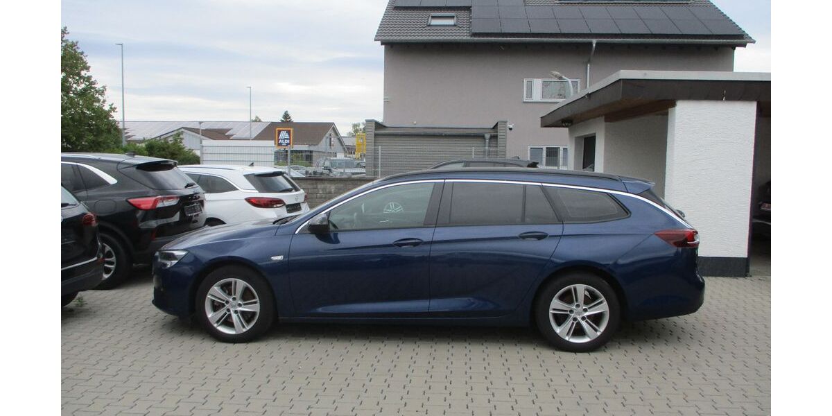 Opel Insignia 71.537 km 13.699 &euro; Babenhausen 64832
