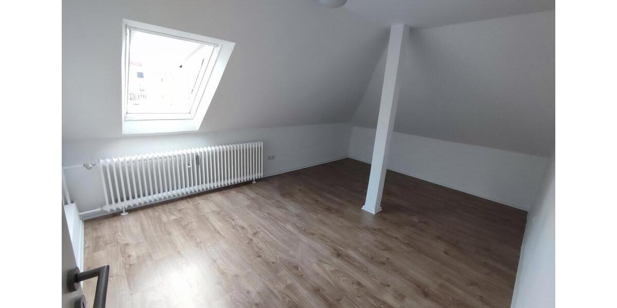 Etagenwohnung Coburg - 1 Zimmer, 12 m&sup2;, 260&euro; | Angebot:26698814