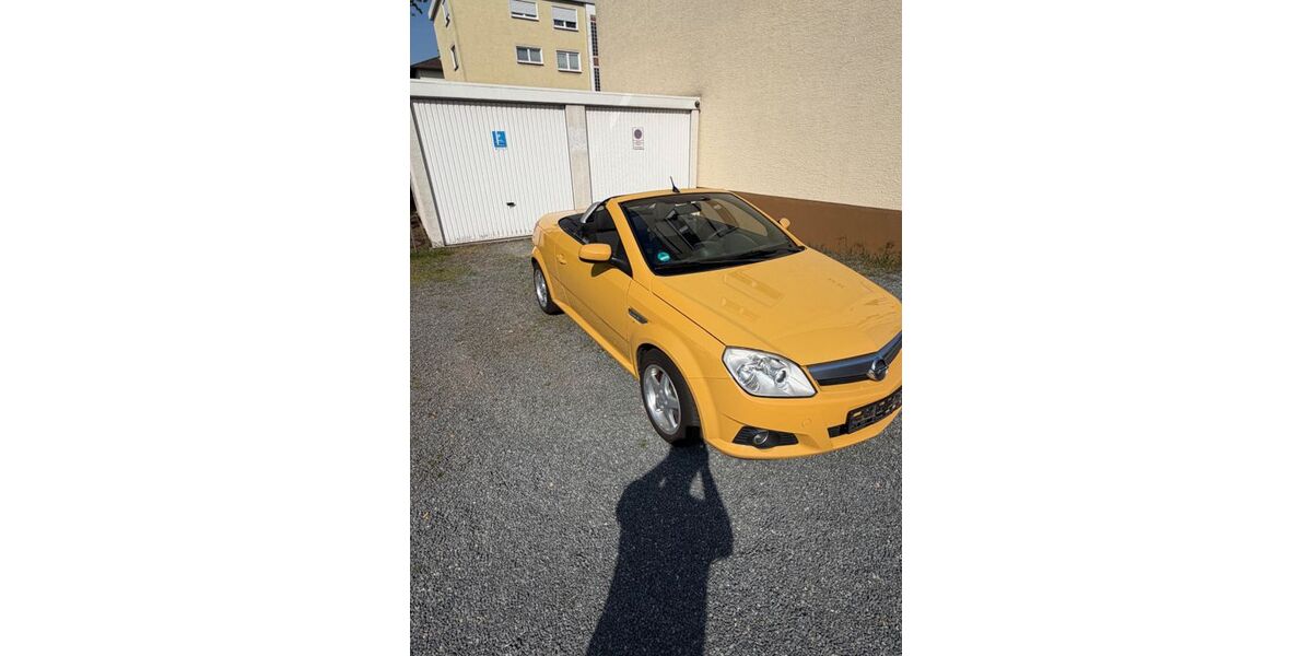 Opel Tigra 109.000 km 3.500 &euro; Griesheim 64347