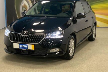 Skoda Fabia 104.443 km 14.890 &euro; Paderborn 33100