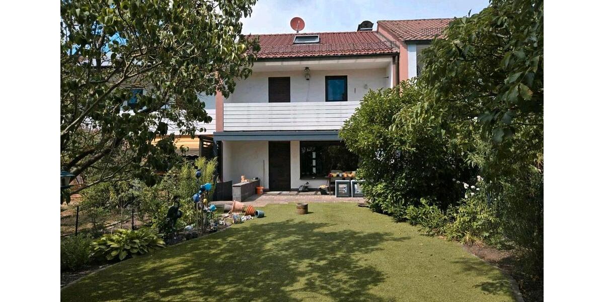 Reihenhaus Nürnberg Holzheim - 5 Zimmer, 121 m&sup2;, 450.000&euro; | Angebot:27093761