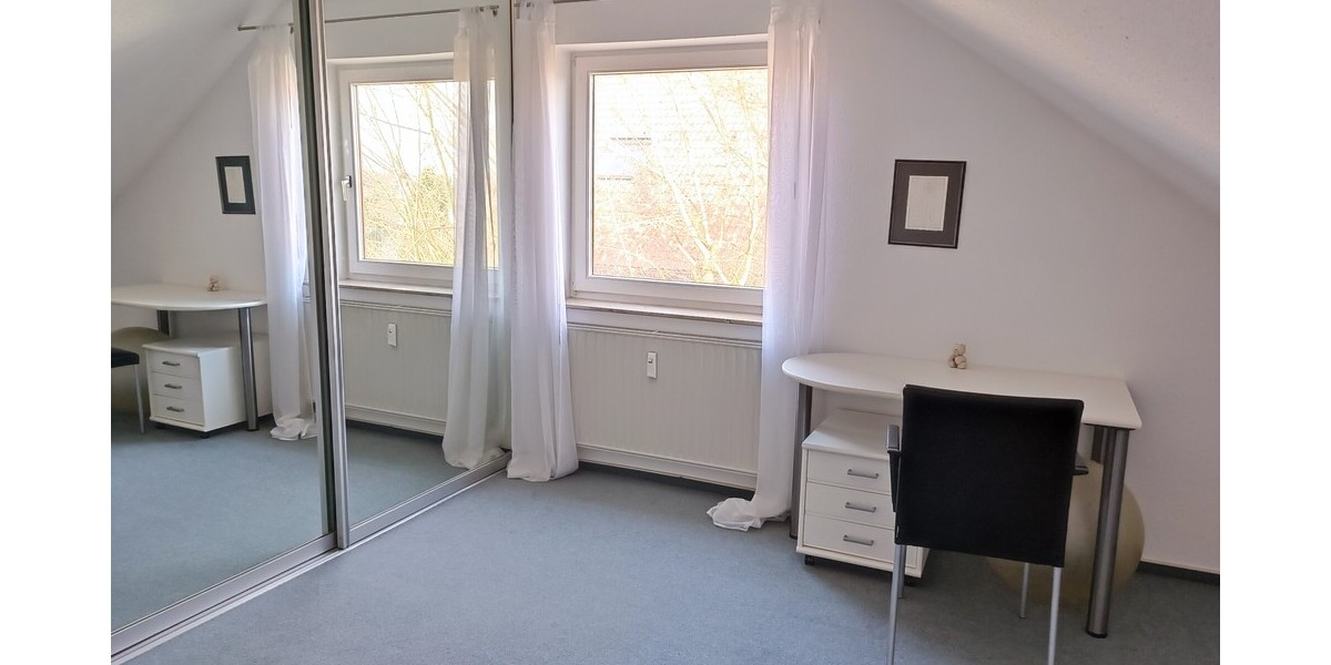 Schöne 3-Zimmer-Dachgeschosswohnung mit zwei Garagen in Senden-Aufheim - 3- Senden Aufheim | Angebot:25391917