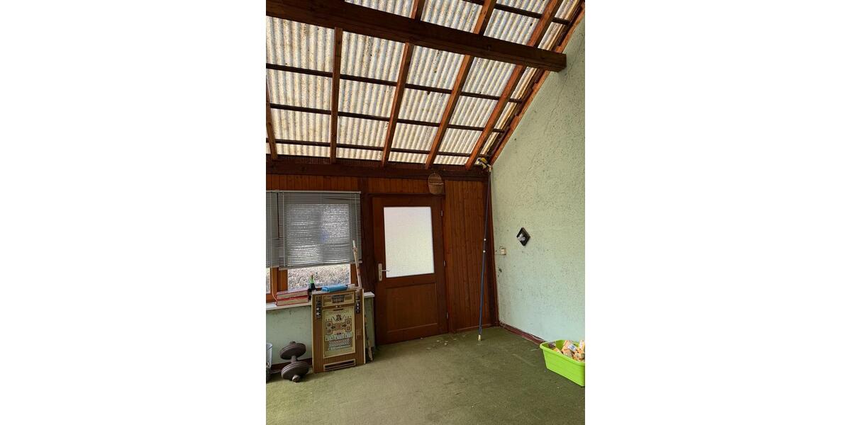 Einfamilienhaus Einbeck - 8 Zimmer, 200 m&sup2;, 200.000&euro; | Angebot:27091009