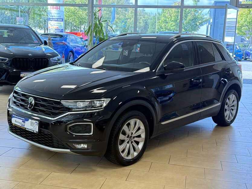VW T-Roc 21.251 km 23.500 € Hennef 53773