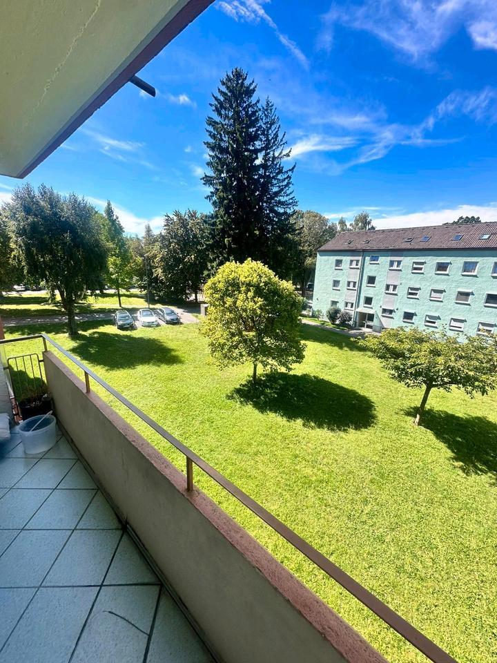 Schöne 3 Zimmer Wohnung mit Keller und eigenem KFZ Stellplatz