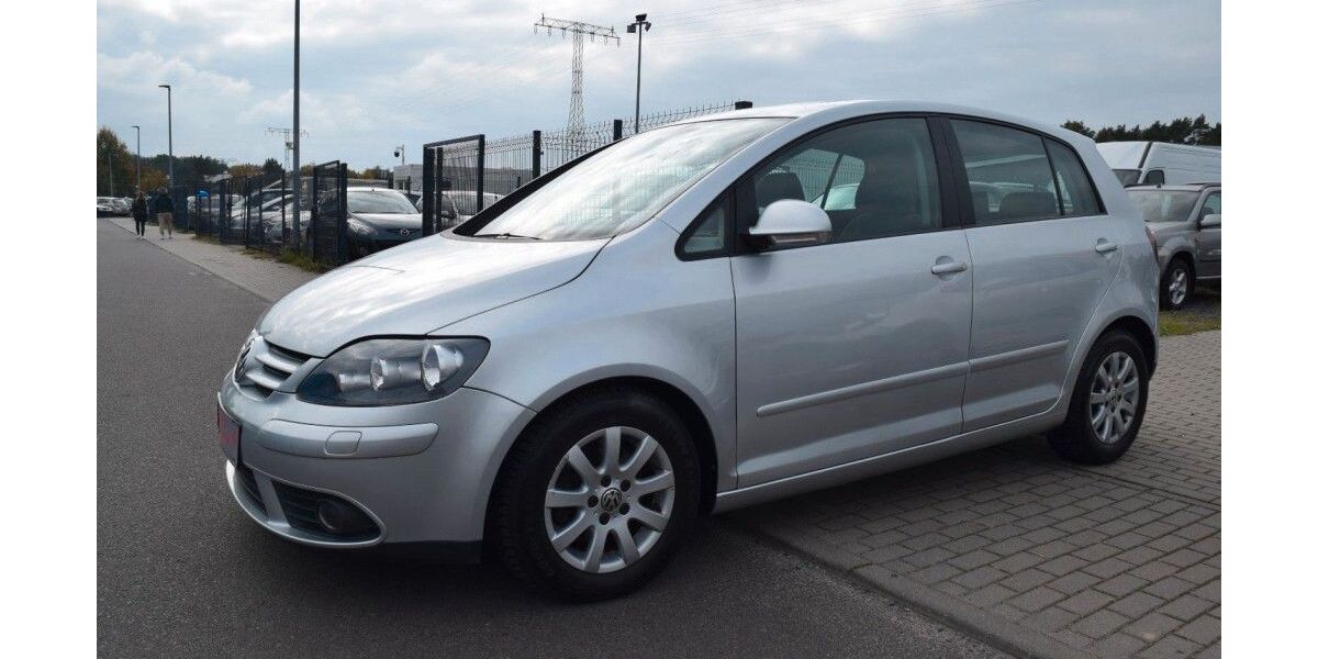 VW Golf 99.950 km 4.799 &euro; Wildau 15745