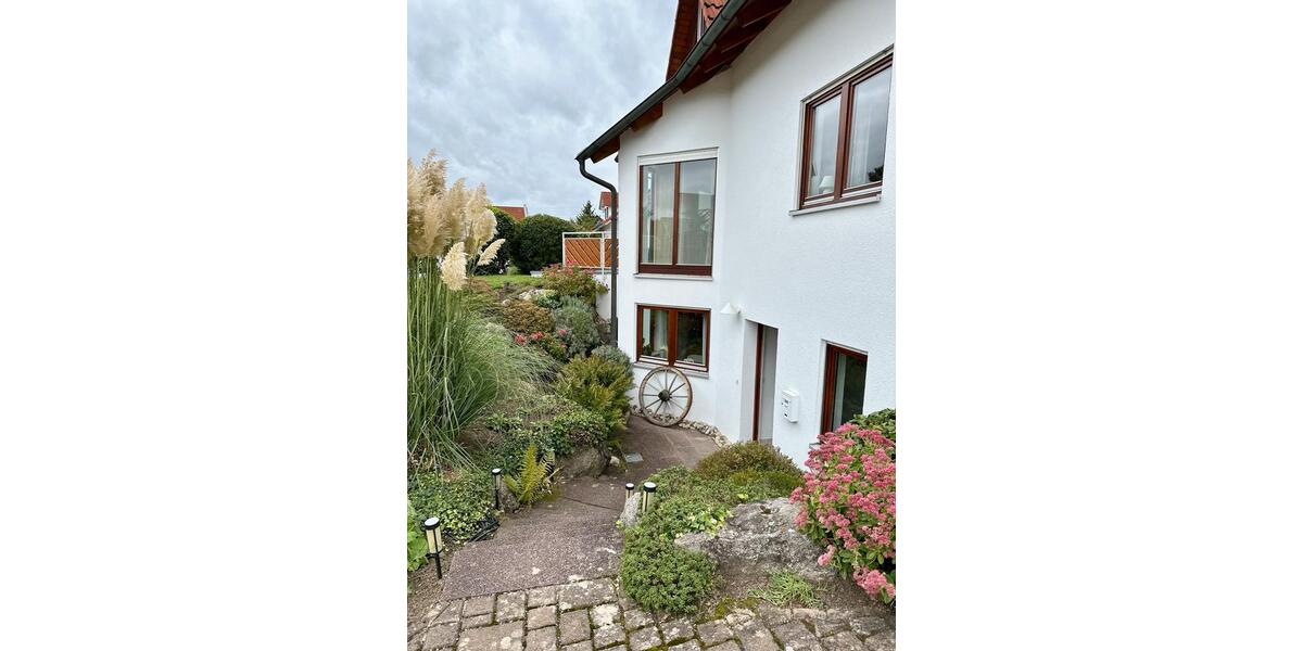 Etagenwohnung Notzingen - 1 Zimmer, 39 m&sup2;, 650&euro; | Angebot:26409386