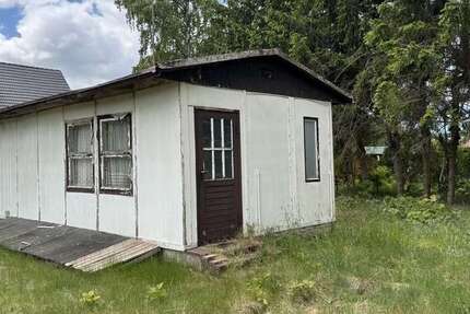 Haus zum Kaufen in Pinnow 98.000 €