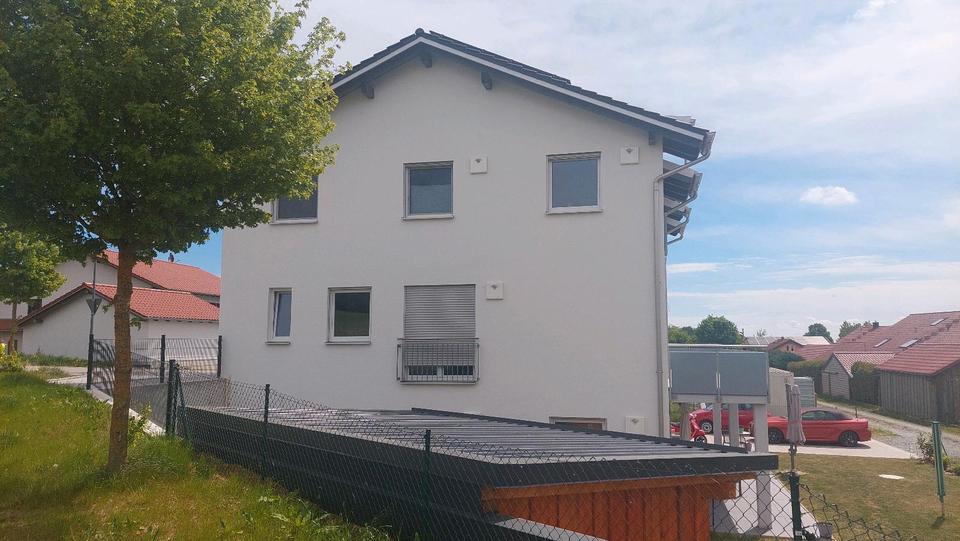 Erdgeschoßwohnung Falkenfels - 4 Zimmer, 118 m&sup2;, 1.000&euro; | Angebot:26459628