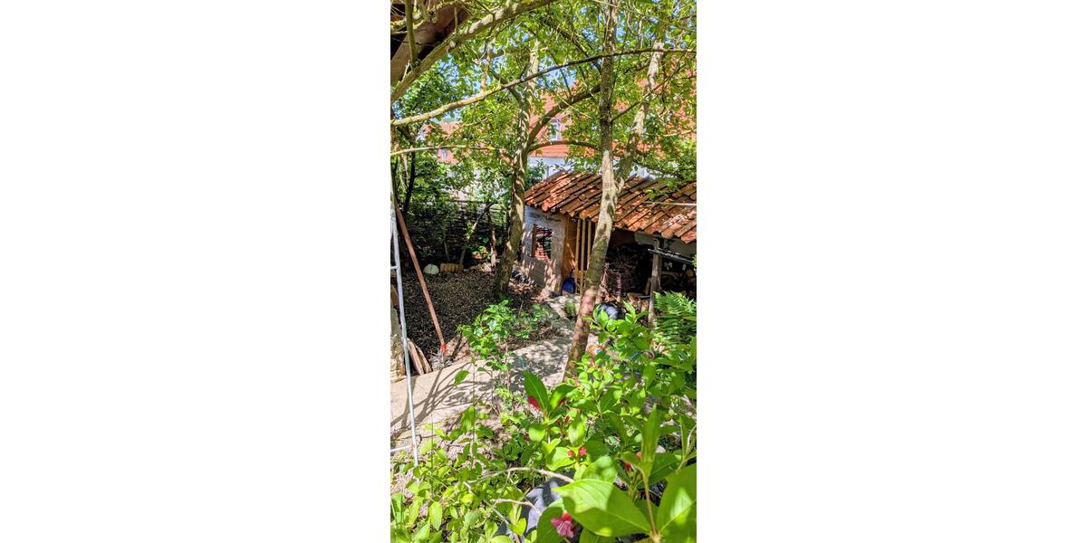 Mehrfamilienhaus, Wohnhaus Bad Salzdetfurth - 13 Zimmer, 280 m&sup2;, 500.000&euro; | Angebot:26816514