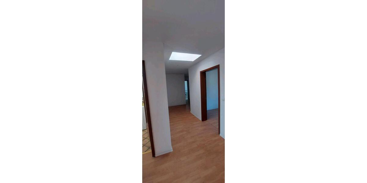 Etagenwohnung Hessisch Oldendorf - 3 Zimmer, 89 m&sup2;, 690&euro; | Angebot:26282984