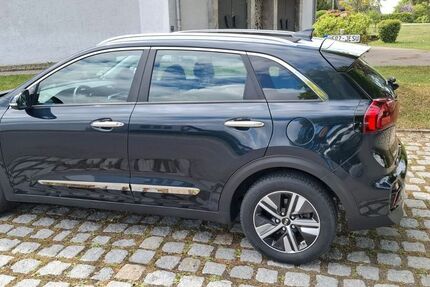 Kia Niro 54.000 km 18.900 &euro; Heidenheim 89520