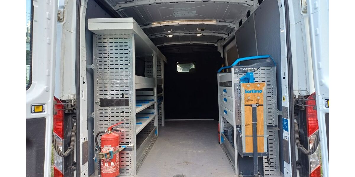 Ford Transit 130.000 km 18.300 &euro; Esslingen am Neckar 73733