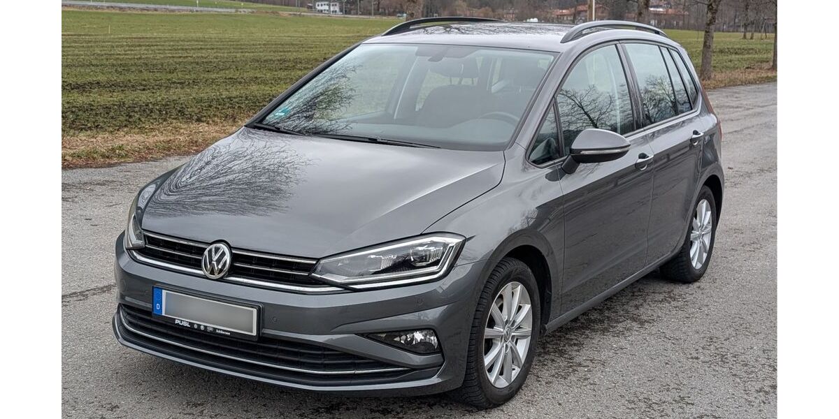 VW Golf Sportsvan 76.050 km 19.600 &euro; Schlierseee 83727
