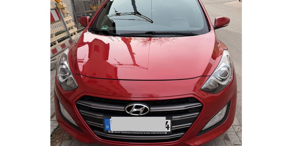 Hyundai i30 219.819 km 8.200 &euro; Neckarsulm 74172