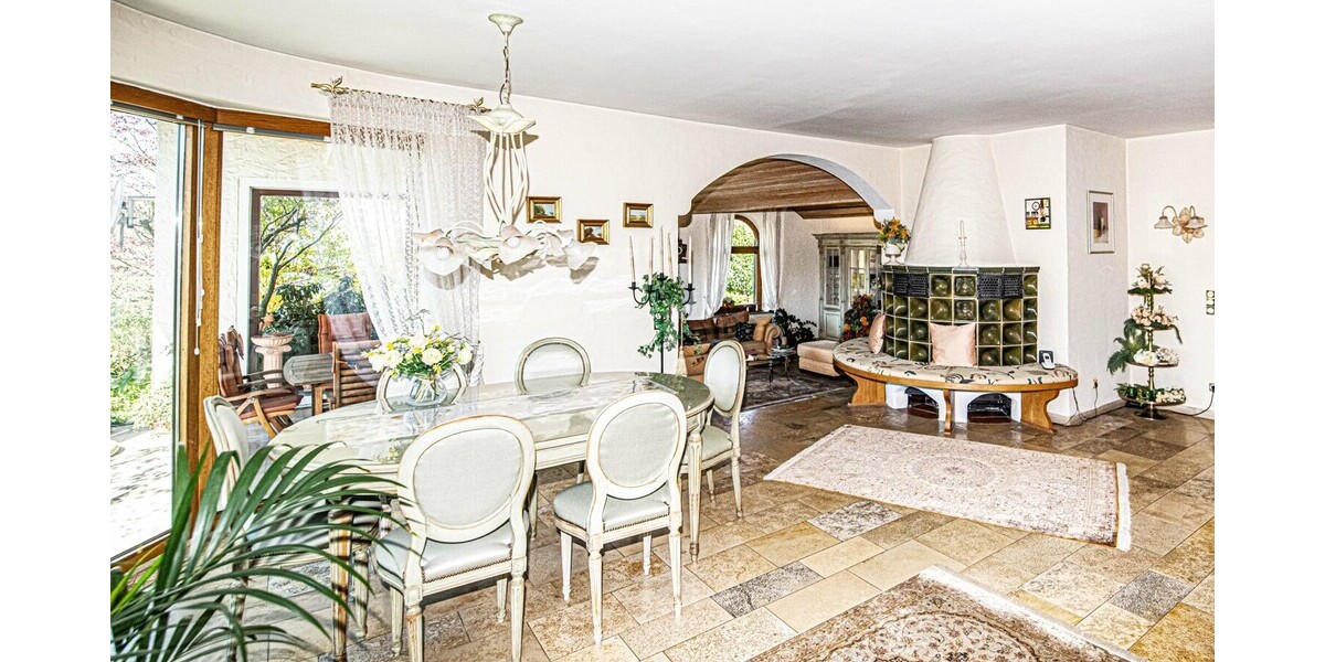 Ein Zuhause, das berührt: Exklusives Anwesen mit Traumgarten & Südterrasse in Roding - Einfamilienhaus Roding | Angebot:26490952
