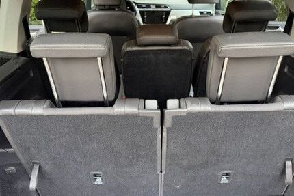VW Touran 310.000 km 7.900 &euro; Sankt Augustin 53757