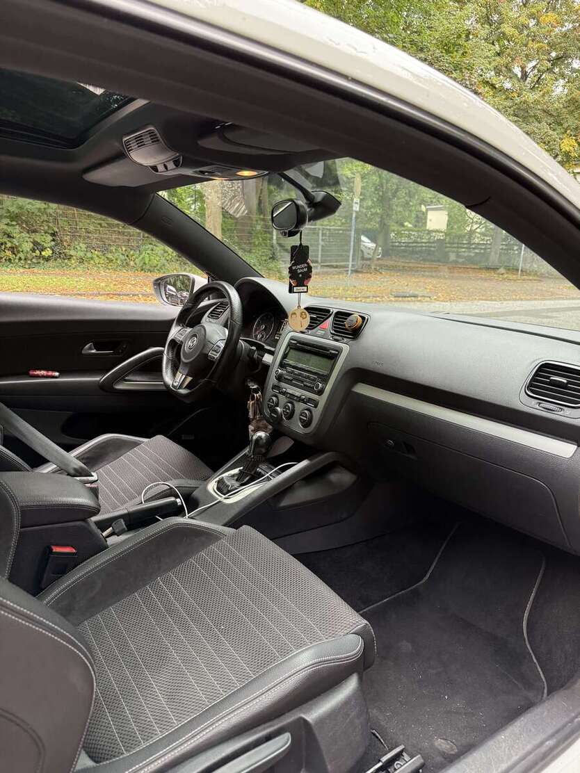 VW Scirocco 168.000 km 8.700 € Hamburg 21075