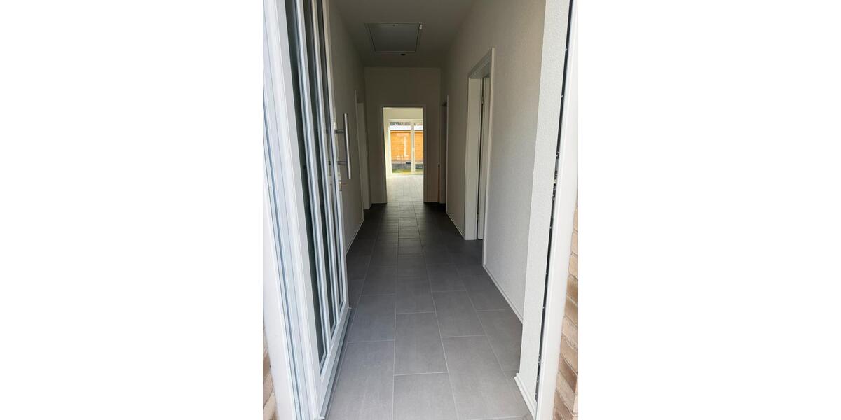 Reihenhaus Wees - 3 Zimmer, 95 m&sup2;, 1.300&euro; | Angebot:26409749