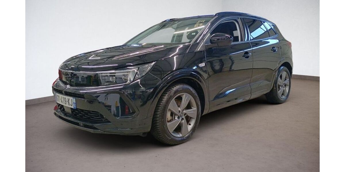 Opel Grandland (X) 11.000 km 29.900 &euro; Frankenberg 35066