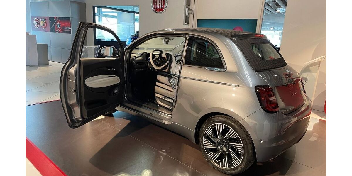 Fiat 500e 24.500 km 23.870 &euro; Pulheim 50259