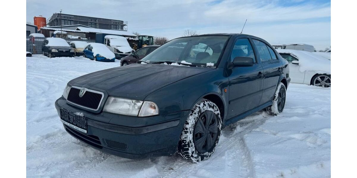 Skoda Octavia 176.000 km 1.999 &euro; Münzenberg Gambach 35516