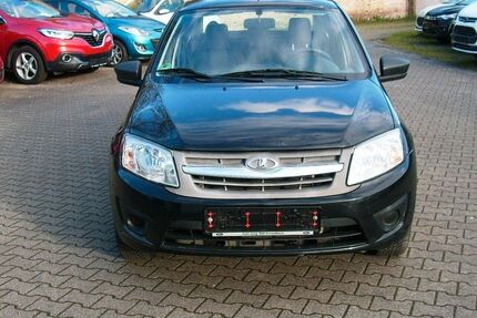 Lada Granta 51.500 km 3.999 &euro; Wiesbaden 65187