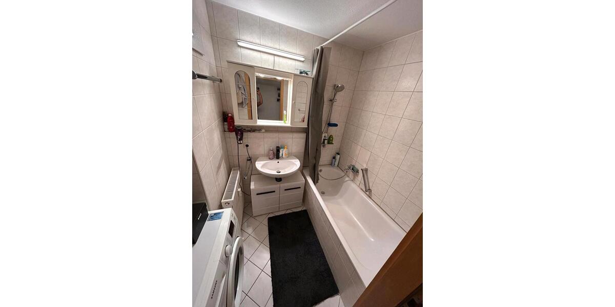 Etagenwohnung Ellwangen (Jagst) - 3 Zimmer, 72 m&sup2;, 230.000&euro; | Angebot:26762924