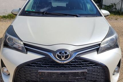 Toyota Yaris 102.000 km 6.500 &euro; Kressbronn 88079