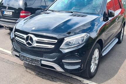 Mercedes-Benz GLE 350 230.000 km 21.900 &euro; Köln 51061