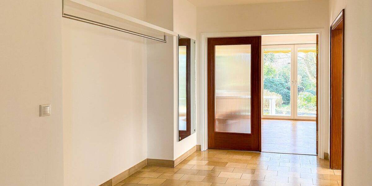 Einfamilienhaus Unna - 6 Zimmer, 140 m&sup2;, 1.900&euro; | Angebot:25910398