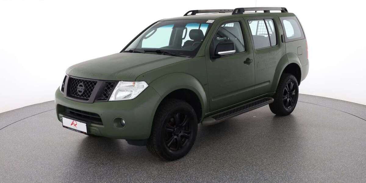 Nissan Pathfinder 119.595 km 17.880 &euro; Berlin 12103