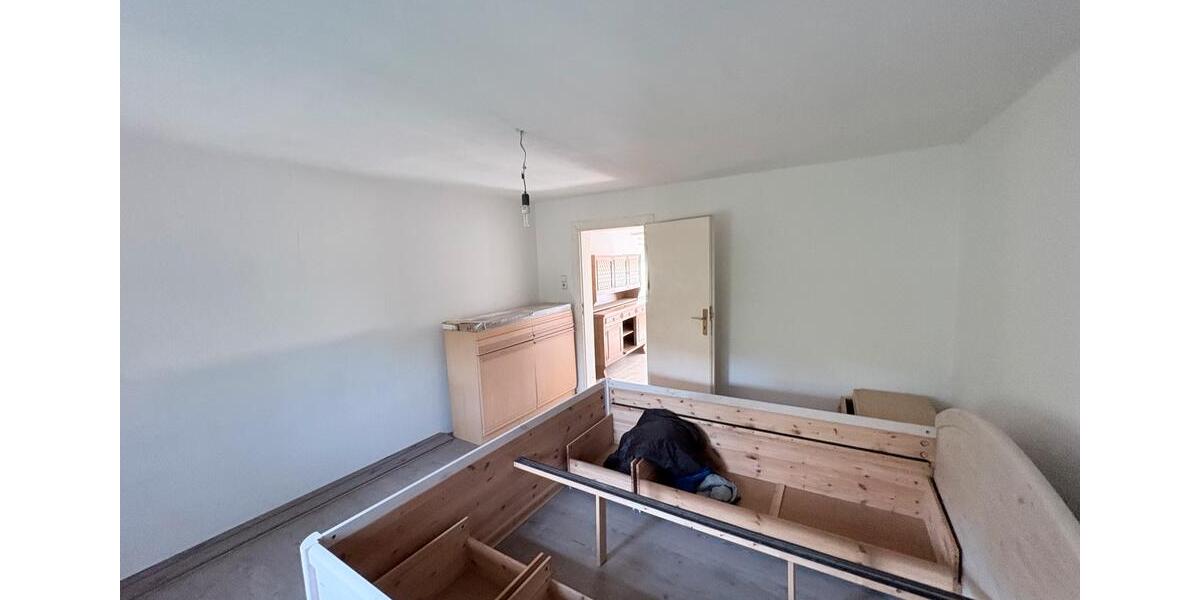 Einfamilienhaus Nidda - 3 Zimmer, 85 m&sup2;, 70.000&euro; | Angebot:26059592