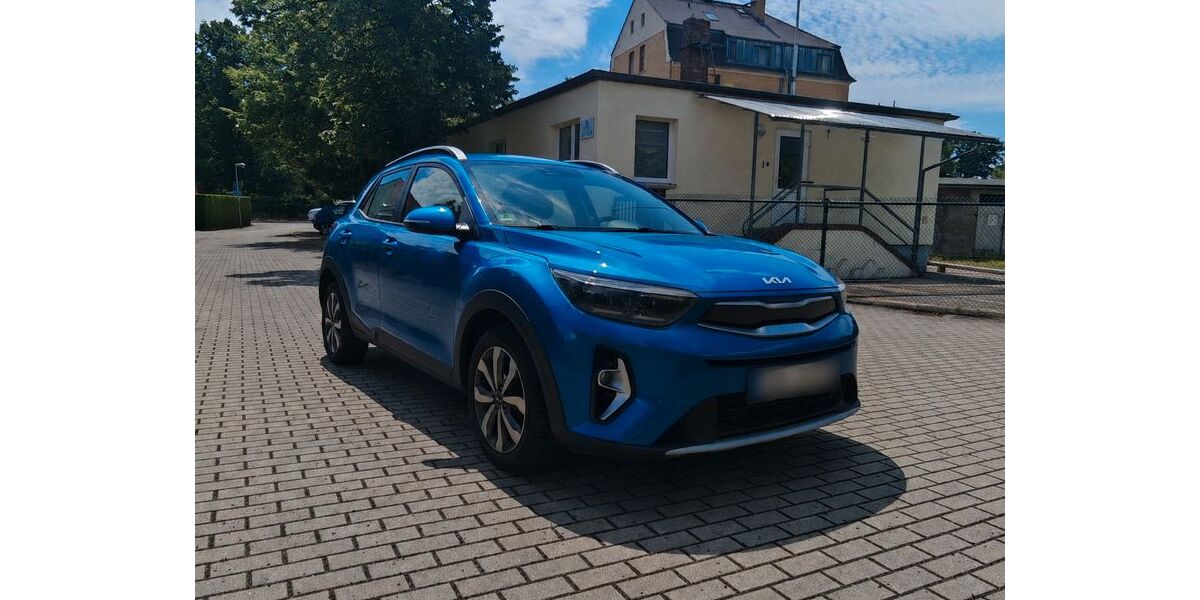 Kia Stonic 98.731 km 14.000 &euro; Wittenberg 06886