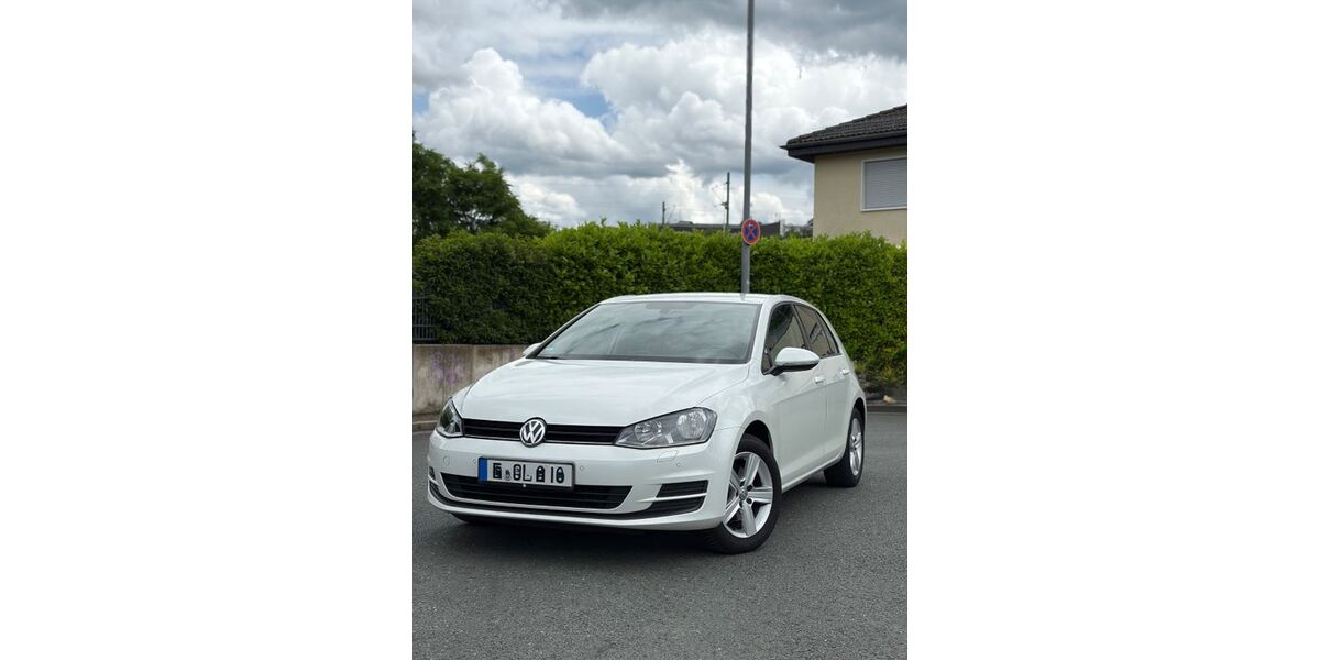 VW Golf 76.290 km 10.490 &euro; Essen 45139
