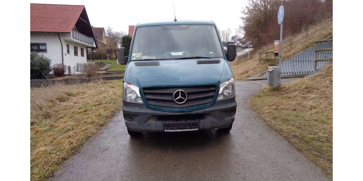 Mercedes-Benz Sprinter 292.000 km 7.800 &euro; Reutlingen (Ohmenhausen)- Tel 01799296766 72770