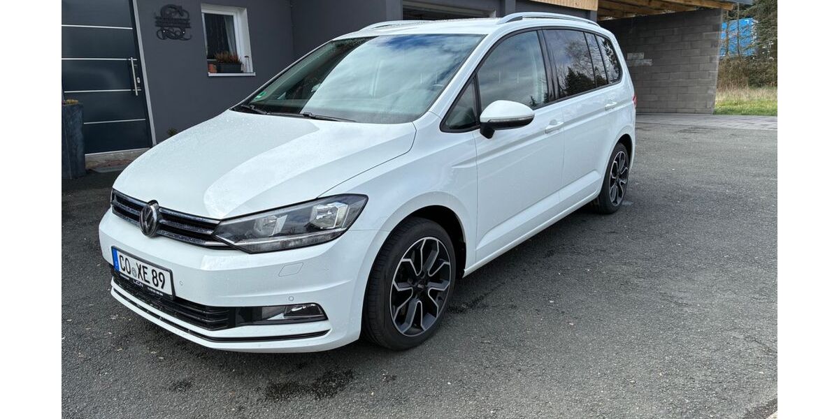 VW Touran 147.890 km 17.000 &euro; Ebersdorf bei Coburg 96237