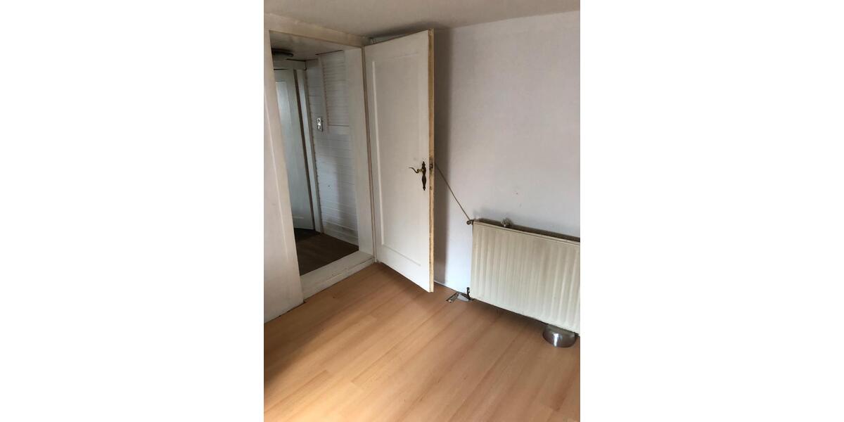Reihenhaus Felsberg - 5 Zimmer, 70 m&sup2;, 27.500&euro; | Angebot:26897866