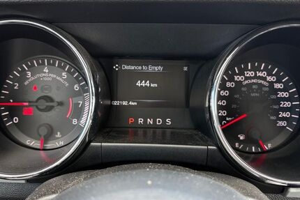 Ford Mustang 22.000 km 37.900 &euro; Perl-Borg 66706