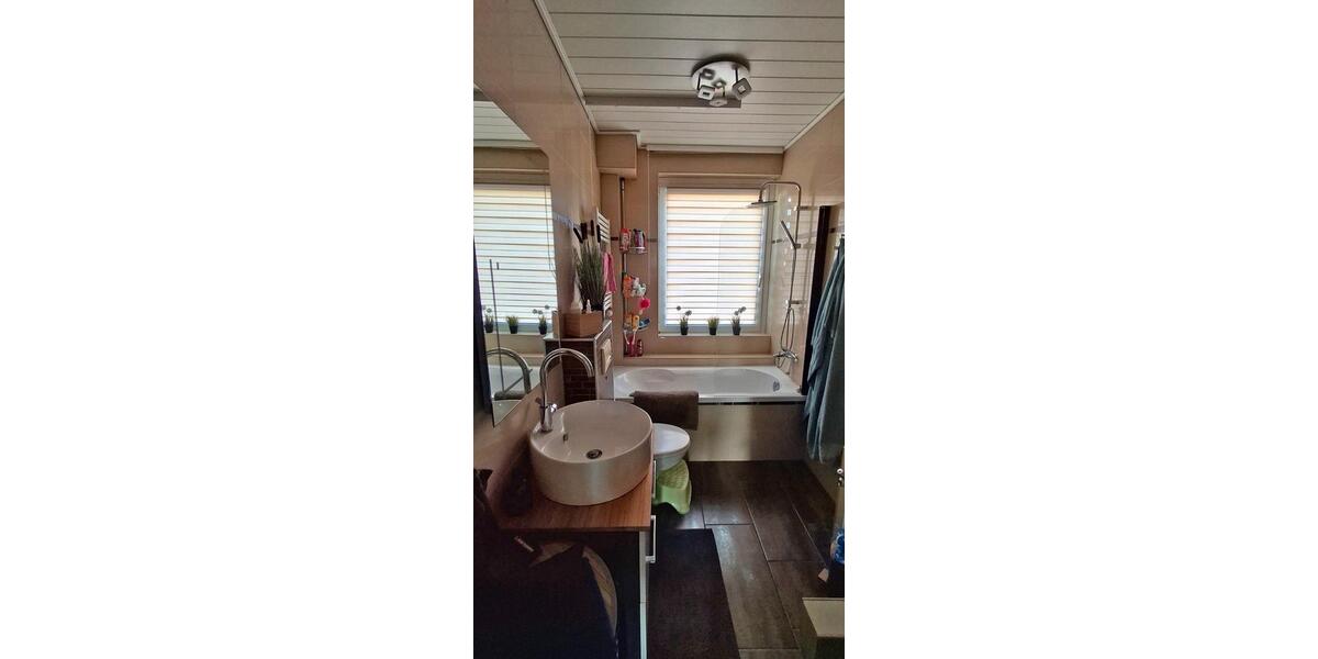Etagenwohnung Oschersleben (Bode) - 3 Zimmer, 65 m&sup2;, 76.000&euro; | Angebot:26827850