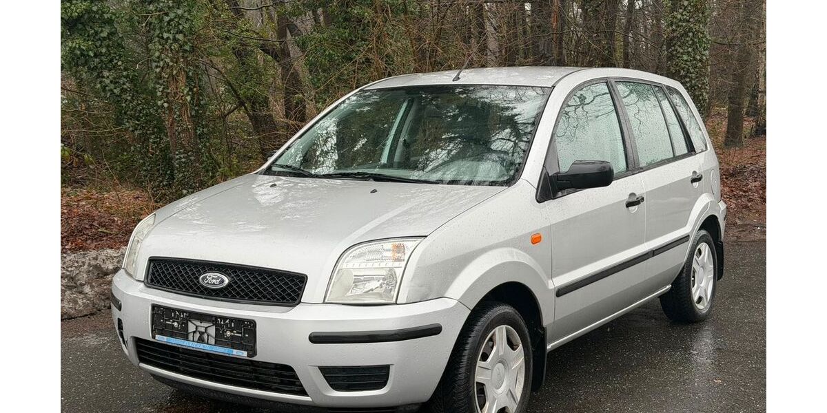 Ford Fusion 99.000 km 3.500 &euro; Hamburg 22525