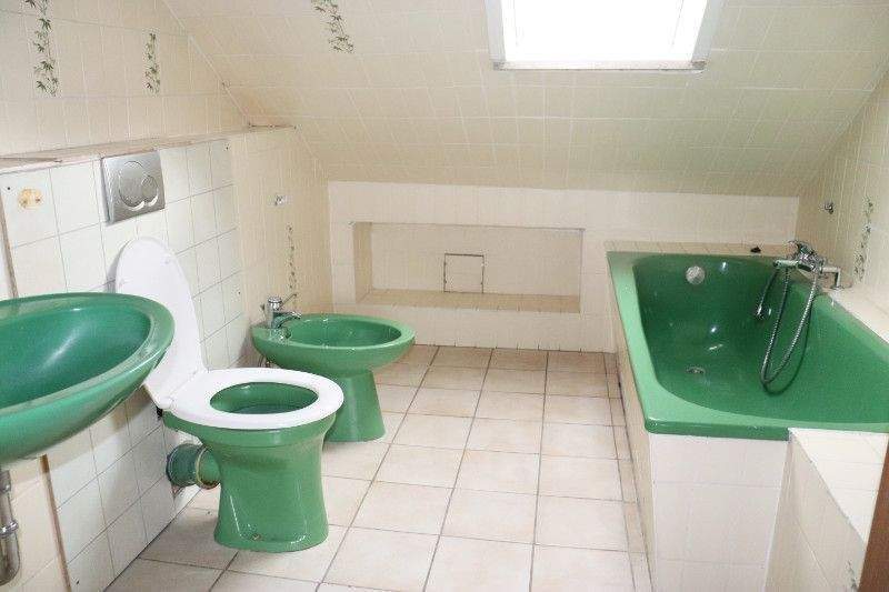 Reihenmittelhaus mit Wintergarten und Stellplatz auf Eigenland, 23569 Lübeck 3 zimmer