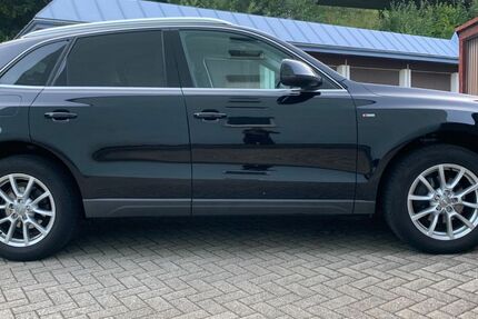 Audi Q5 178.305 km 12.799 &euro; Freiburg 79104