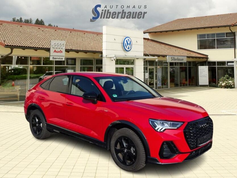 Audi Q3 9.500 km 57.990 € Bad Kötzting 93444