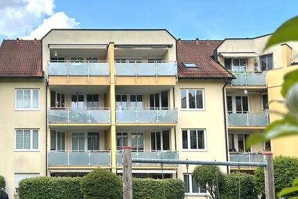 Wohnung Geretsried - 3 Zimmer, 74 m&sup2;, 1.110&euro; | Angebot:26662104