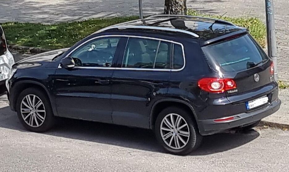 VW Tiguan 190.000 km 9.500 € München 81476