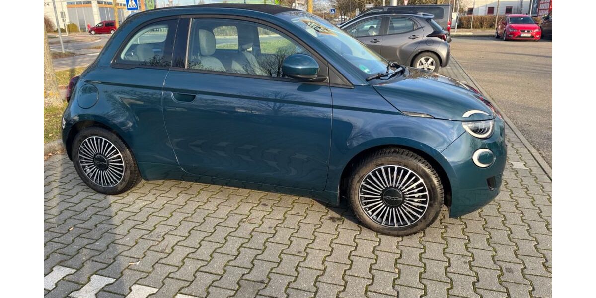 Fiat 500e 32.500 km 17.900 &euro; Schwäbisch Hall 74523
